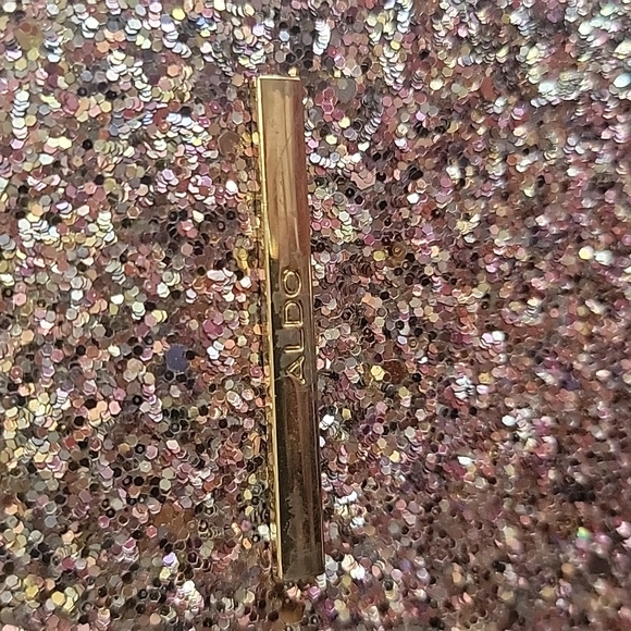 Aldo Pink glitter ✨️ 💖 backpack - Picture 4 of 10